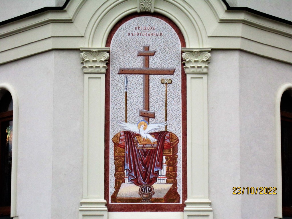 Церковь Воздвижения Креста Господня на Каменке, Приморский район (Санкт-Петербург, г. Санкт-Петербург). архитектурные детали, Мозаичная икона 