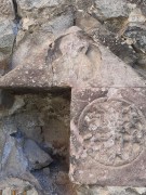Неизвестная церковь, Каменная резьба справа от портала<br>, Хамамлы, Артвин, Турция