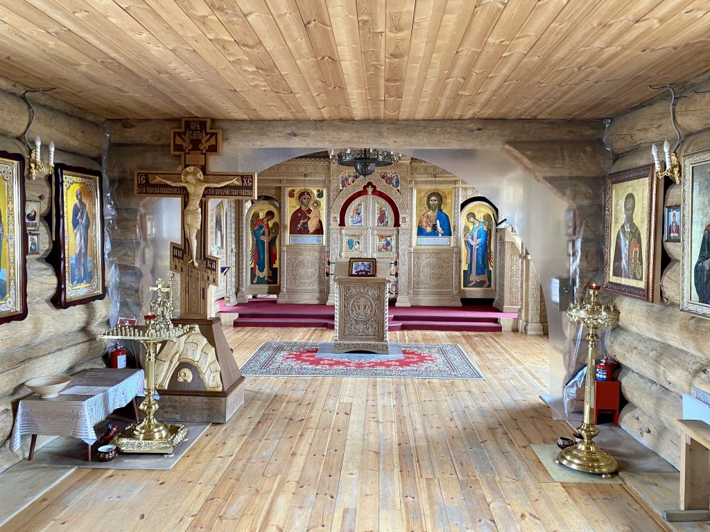 Церковь Трифона Печенгского, Никель (Печенгский район, Мурманская область). интерьер и убранство