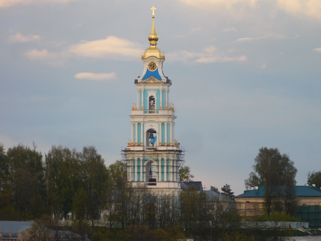 Кострома. Собор Богоявления Господня в Кремле (новый). документальные фотографии, колокольня строящегося собора