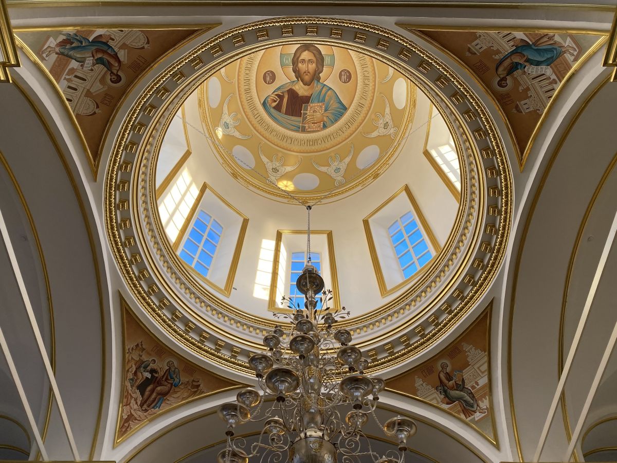 Собор Богоявления Господня в Кремле (новый), Кострома (Кострома, город, Костромская область). интерьер и убранство, Подкупольное пространство