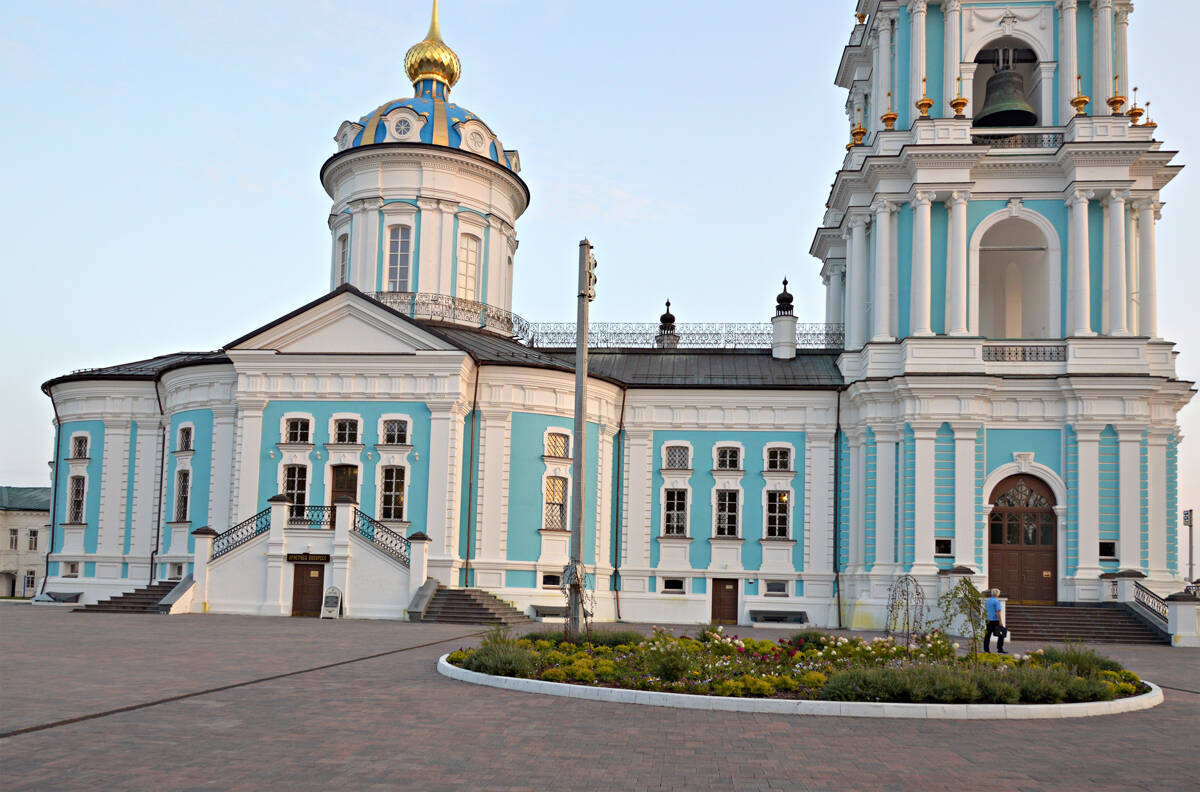 Собор Богоявления Господня в Кремле (новый), Кострома (Кострома, город, Костромская область). архитектурные детали, Трапезная с алтарем