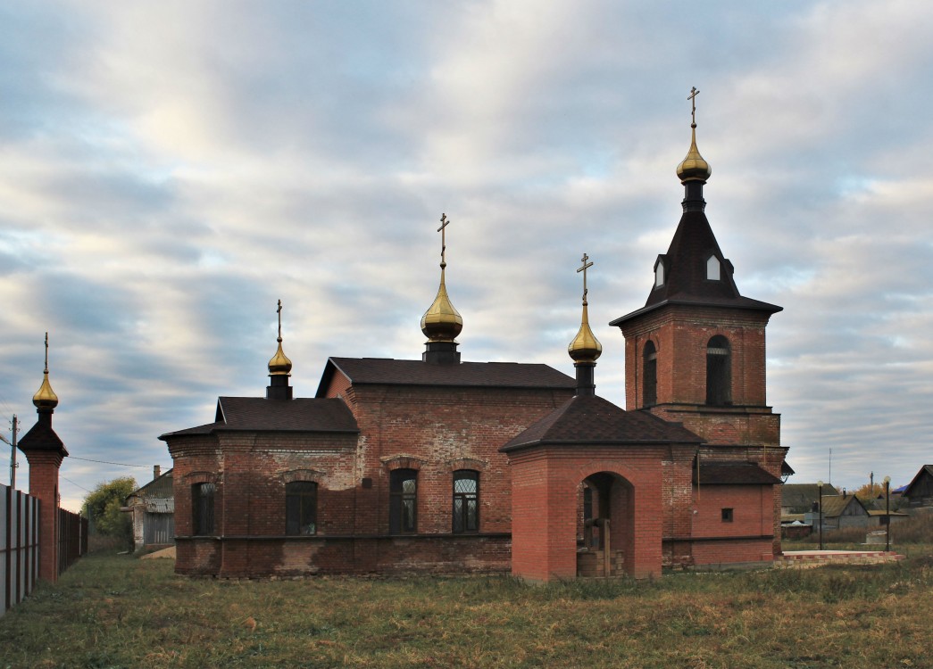 Малая Таволожка. Церковь Испанской иконы Божией Матери. фасады