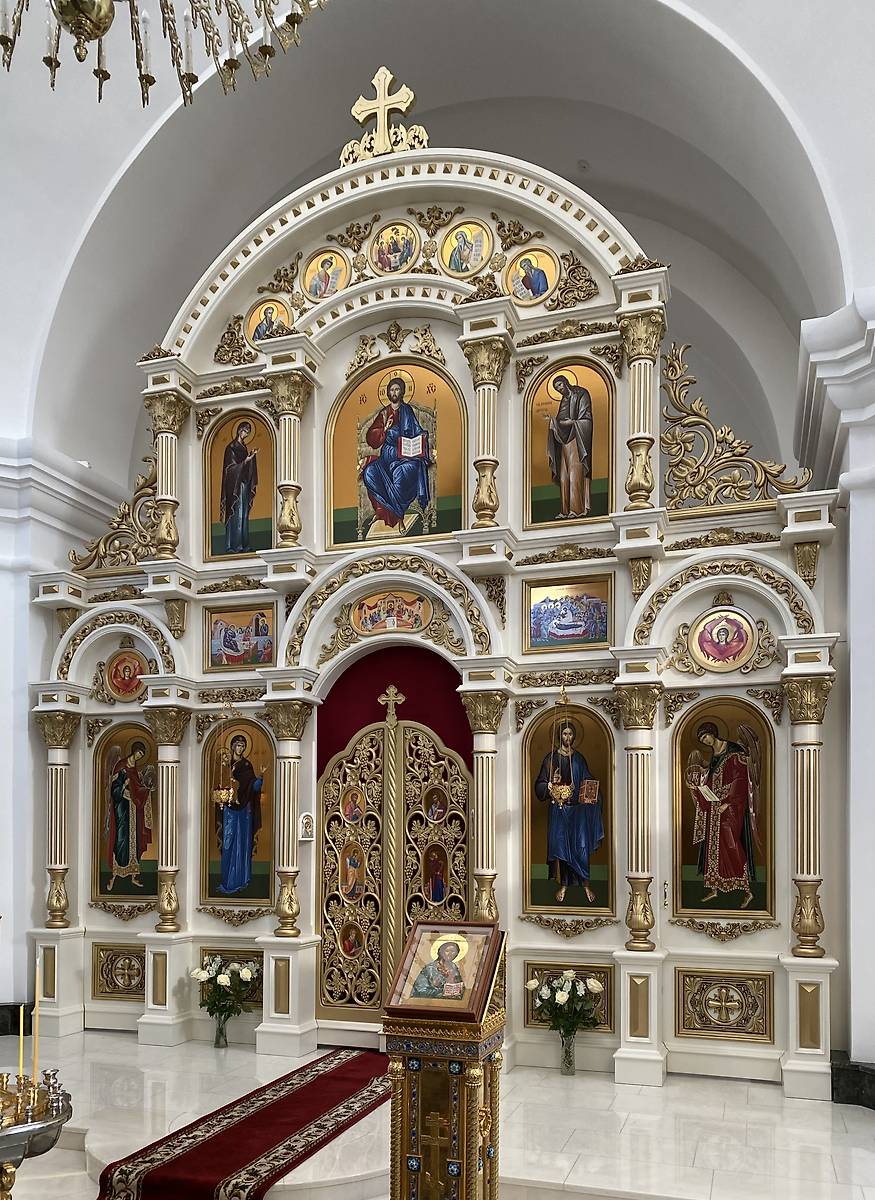 Иконостас, интерьер и убранство. Церковь Покрова Пресвятой Богородицы (новая), Могилёв (Могилёв, город, Беларусь, Могилёвская область)