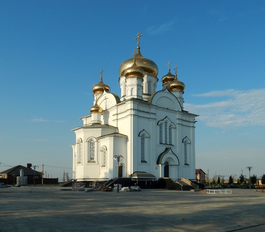 Брюховецкая. Церковь Георгия Победоносца. фасады