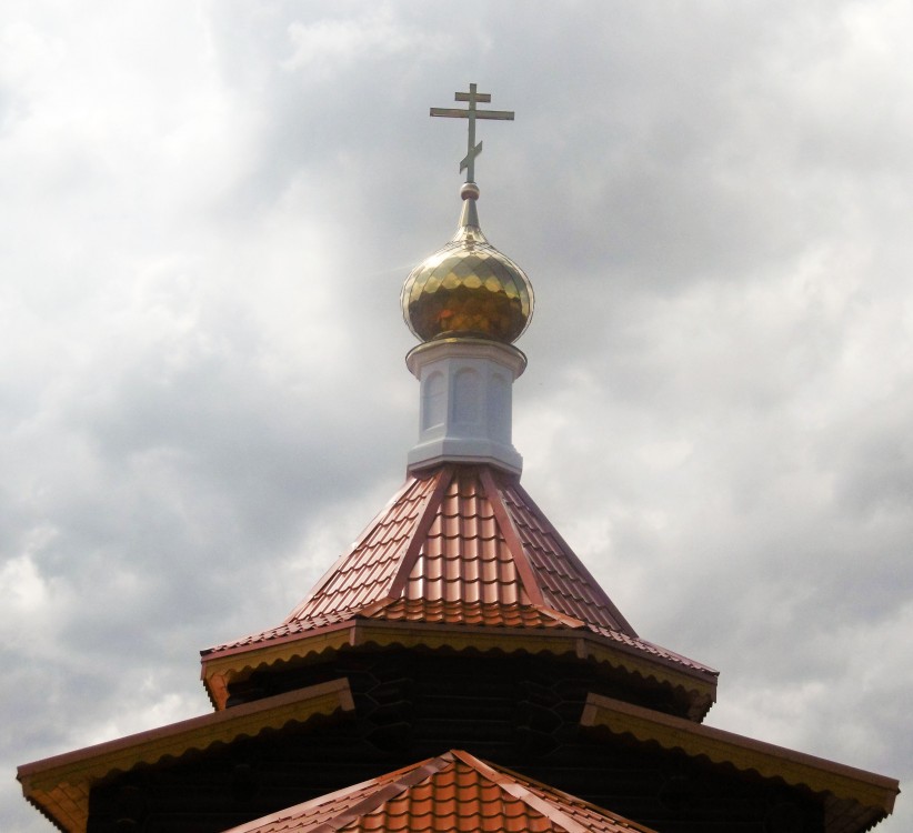 Кругловка. Церковь Георгия Победоносца. архитектурные детали, Навершие над основным объемом церкви