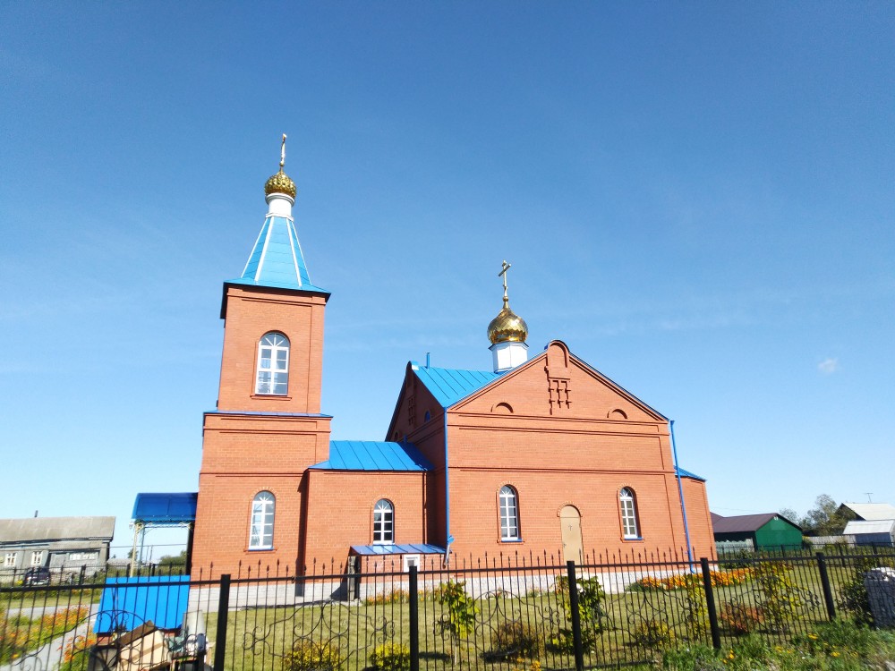 Мордовский Пимбур. Церковь Покрова Пресвятой Богородицы. фасады