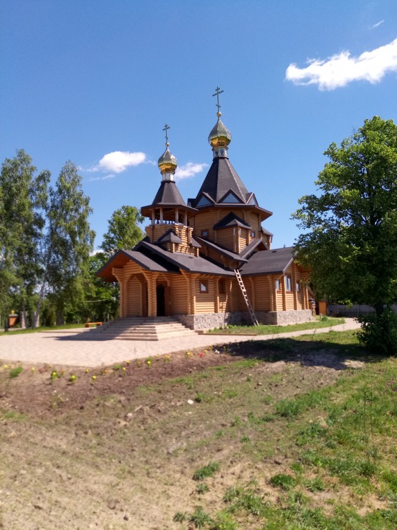 Церковь Александра Невского, Гоптовка (Харьковский район, Украина, Харьковская область). фасады