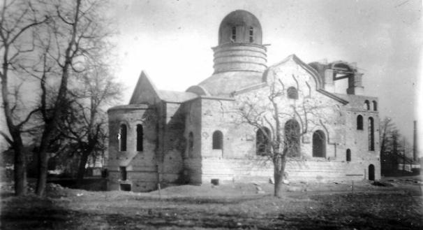 Рига. Церковь Тихвинской иконы Божией Матери. архивная фотография, Общий вид недостроенной церкви в 1930-е годы. Источник: riga1201.wordpress.com