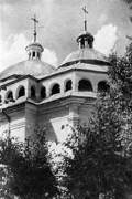 Церковь Успения Пресвятой Богородицы, Галерея с аркадой (центральная и алтарная бани). Фото 1960-х г.г. Фото опубликовано в издании Логвин Г.Н. «По Украине». – К.: «Мистецтво», 1968 г.<br>, Подгайцы, Тернопольский район, Украина, Тернопольская область