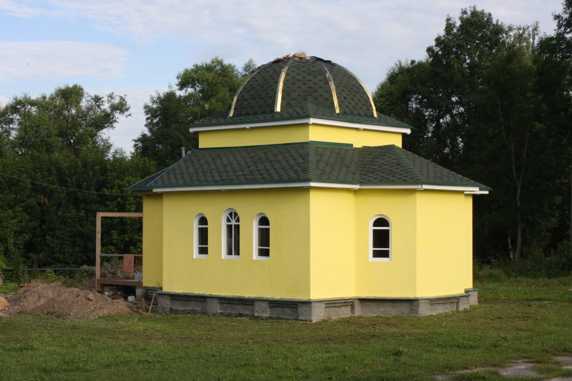 Злынка. Церковь Михаила Архангела (строящаяся). фасады