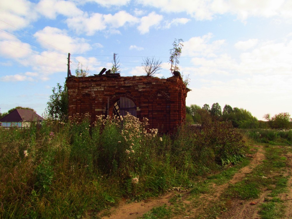 Часовня Илии Пророка, Зверевы (Юрьянский район, Кировская область). фасады, Часовня, западный фасад