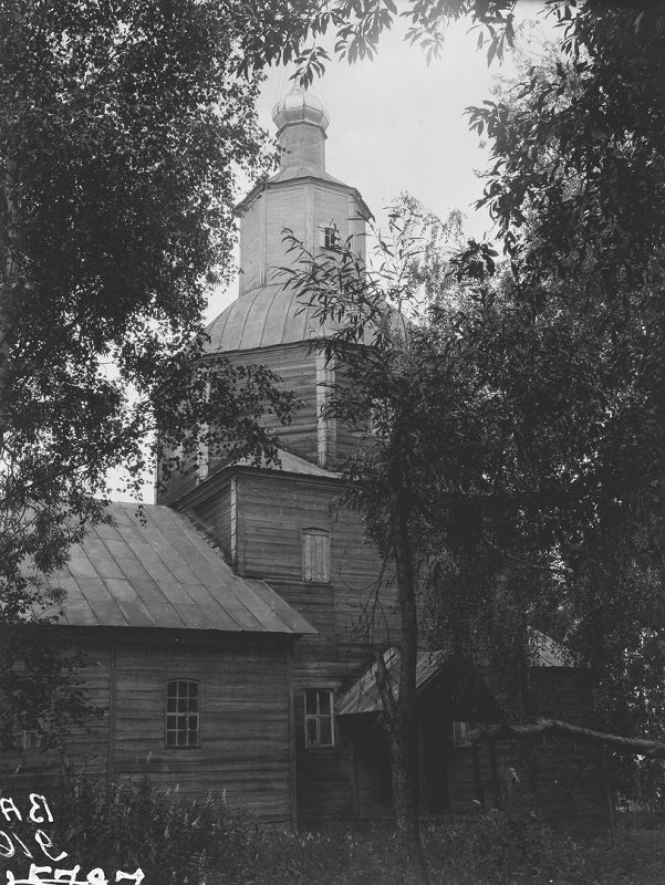 Церковь Благовещения Пресвятой Богородицы, Полибино (Дорогобужский район, Смоленская область). архивная фотография, Вид с юга. Фото первой трети ХХ в. из коллекции ГНИМА. (ГК №23372632)