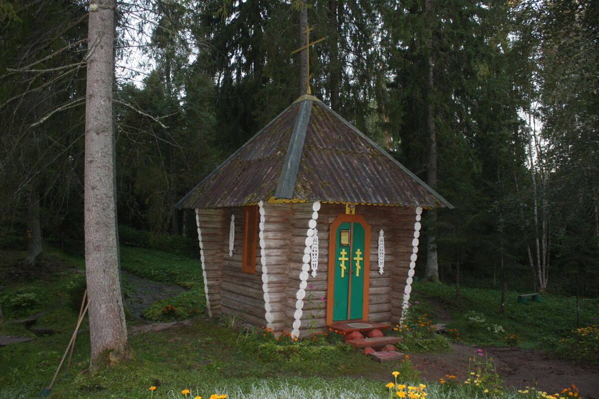 Часовня Казанской иконы Божией Матери, Новостройка (Западнодвинский район, Тверская область). фасады