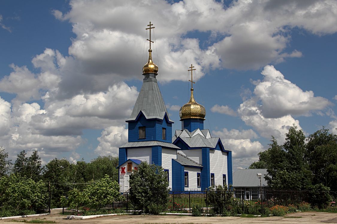 Перелюб. Церковь Михаила Архангела. фасады