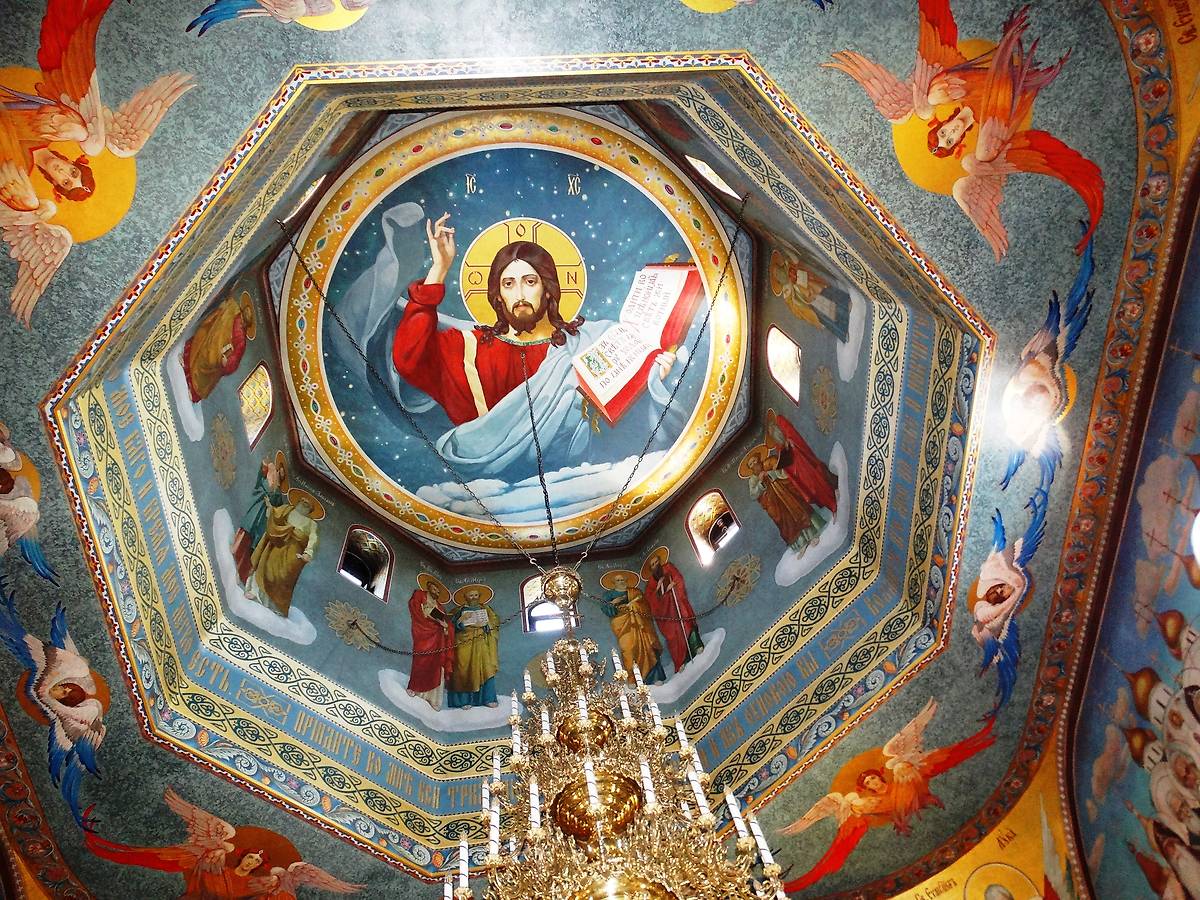 интерьер и убранство. Церковь Благовещения Пресвятой Богородицы, Новотроицк (Новотроицк, город, Оренбургская область)