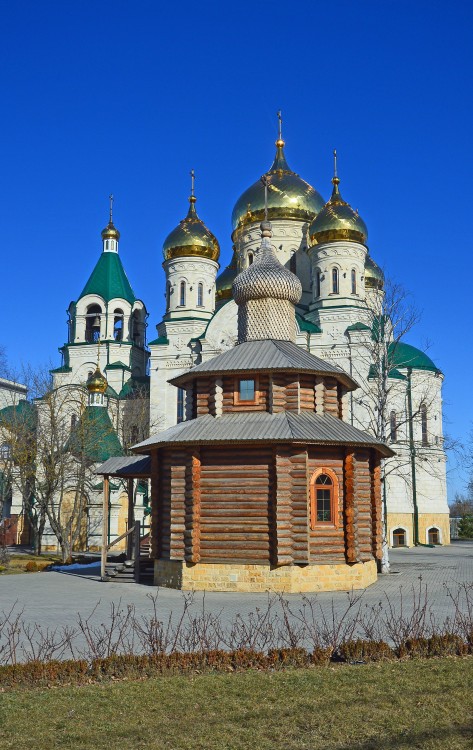 Ставрополь. Церковь Сергия Радонежского при Северо-Кавказском федеральном университете. фасады