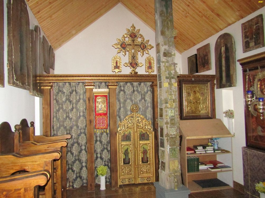 Иверский женский монастырь. Церковь Марии Египетской, Орск (Орск, город, Оренбургская область). интерьер и убранство, Внутреннее убранство храма.