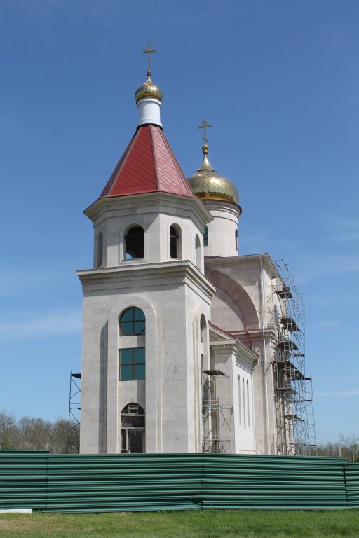Церковь Покрова Пресвятой Богородицы, Старомарьевка (Грачёвский район, Ставропольский край). документальные фотографии, Фасады
