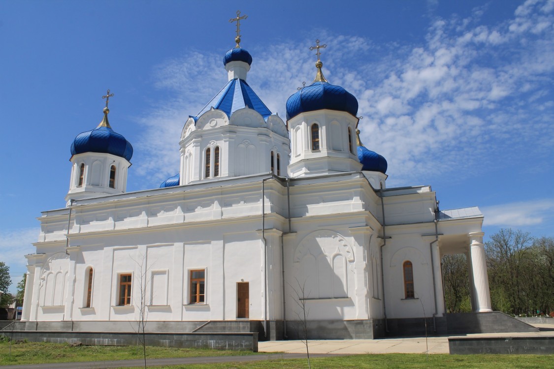 Церковь Покрова Пресвятой Богородицы, Труновское (Труновский район, Ставропольский край). фасады, Фасады