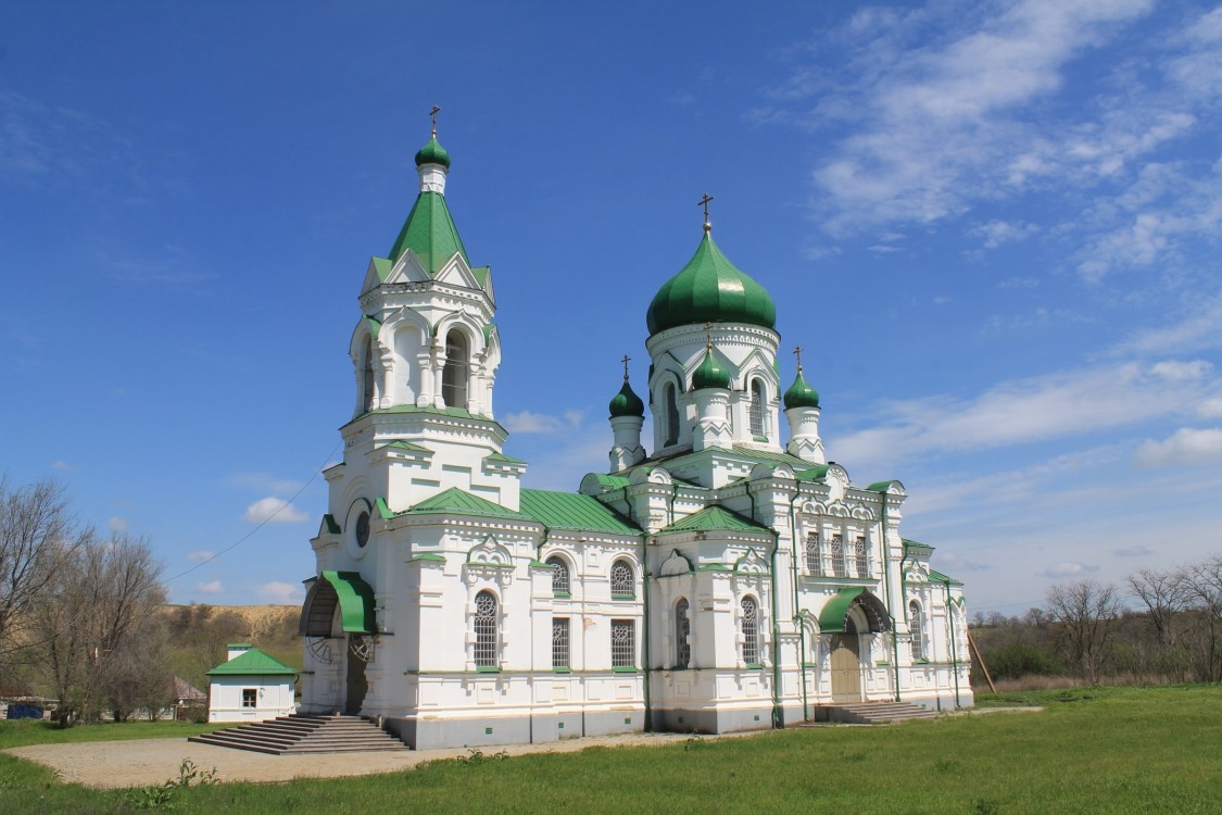 Церковь Троицы Живоначальной, Труновское (Труновский район, Ставропольский край). фасады, Фасады