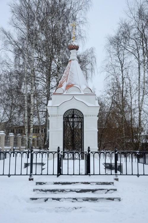 Часовня Новомучеников и исповедников Церкви Русской, Красное-на-Волге (Красносельский район, Костромская область). художественные фотографии
