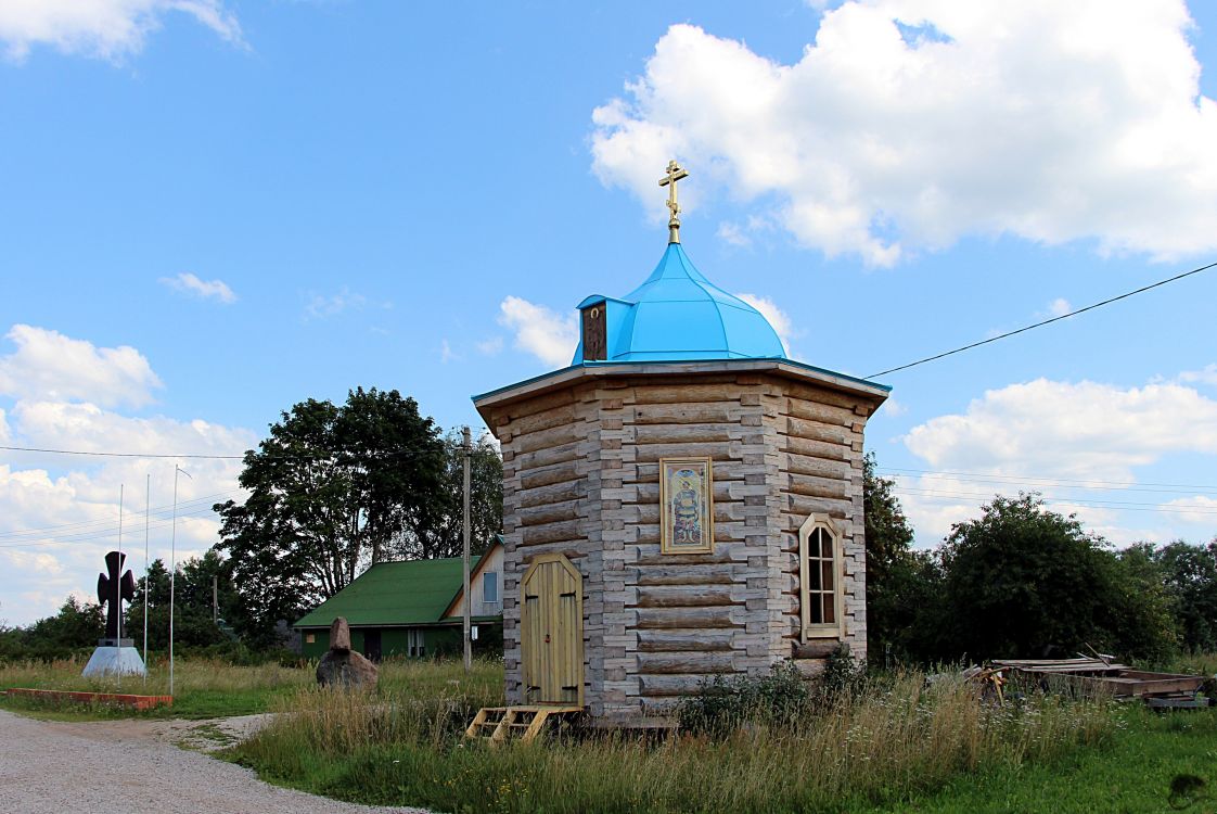 Кобылье Городище. Неизвестная часовня. фасады