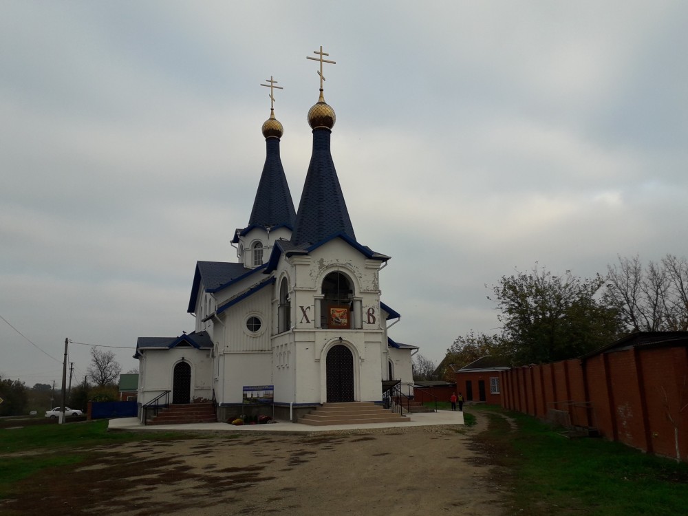 Церковь Рождества Пресвятой Богородицы, Челбасская (Каневской район, Краснодарский край). фасады