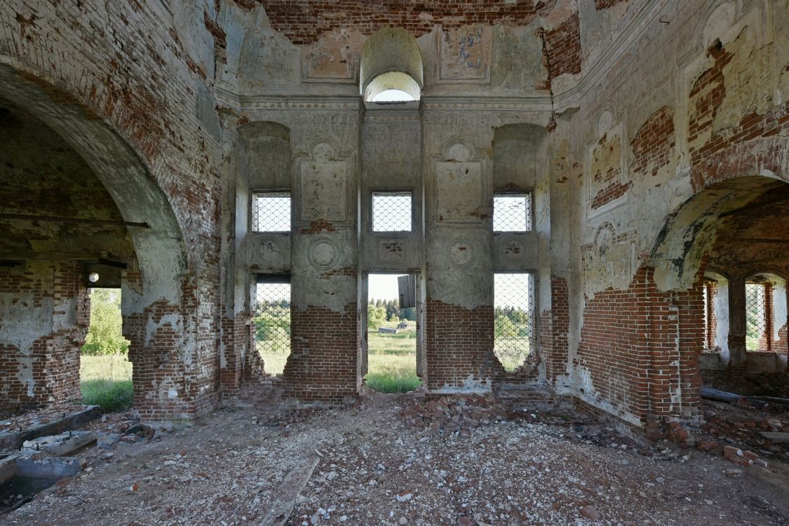 Церковь Николая Чудотворца, Холм (Галичский район, Костромская область). интерьер и убранство, Южная сторона основного объема