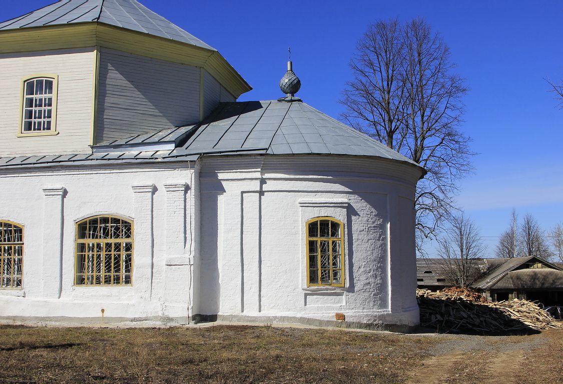 Церковь Рождества Христова, Рождественское (Шарьинский район, Костромская область). архитектурные детали, Апсида.