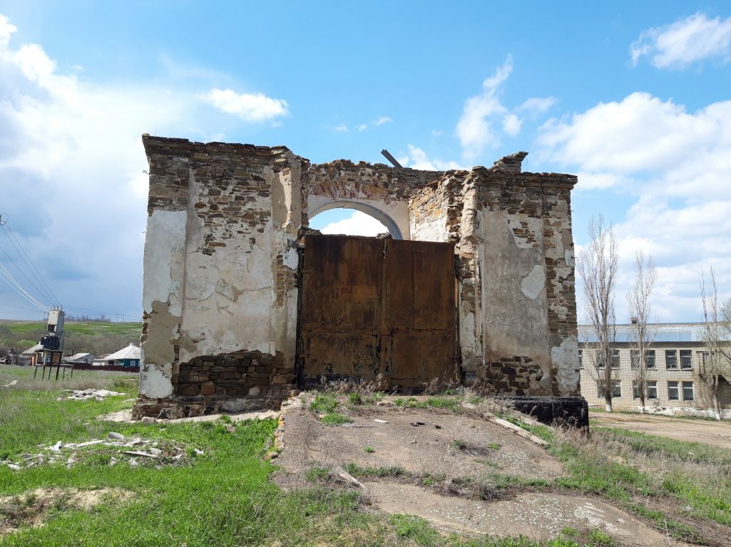 Церковь Троицы Живоначальной, Чернецов (Красносулинский район, Ростовская область). фасады