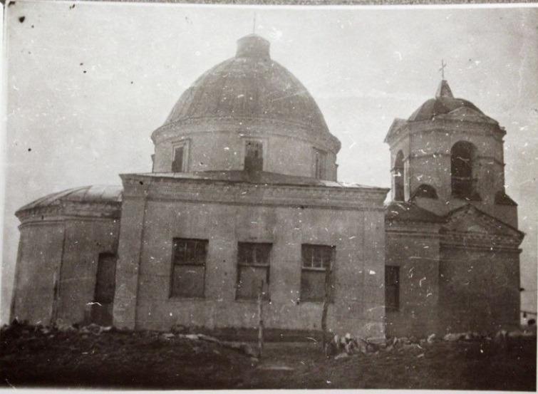 Церковь Николая Чудотворца, Мальчевско-Полненская (Миллеровский район, Ростовская область). архивная фотография, Частная коллекция. Фото 1950-х годов