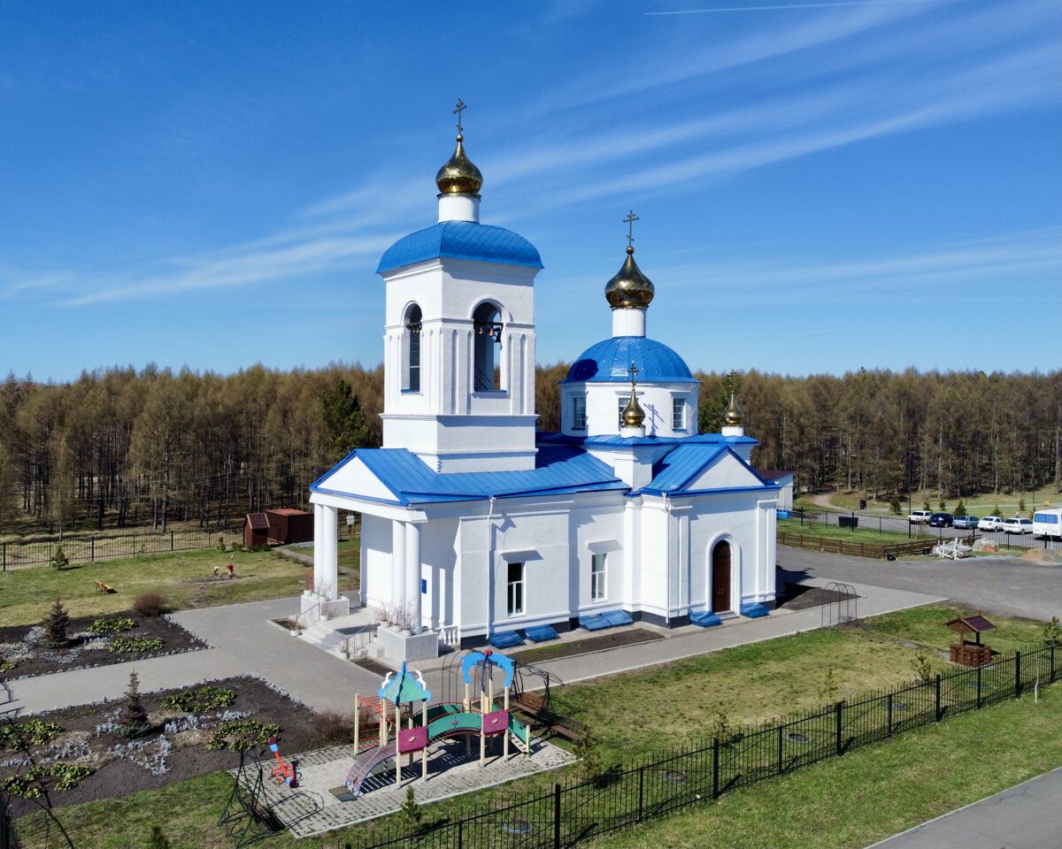 Церковь Успения Пресвятой Богородицы (новая), Балахта (Балахтинский район, Красноярский край). фасады, Вид с ЮЗ