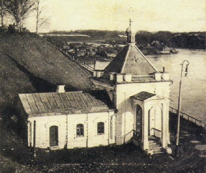 Часовня Иверской иконы Божией Матери, Ржев (Ржевский район и г. Ржев, Тверская область). архивная фотография, Частная коллекция. Фото 1910-х годов