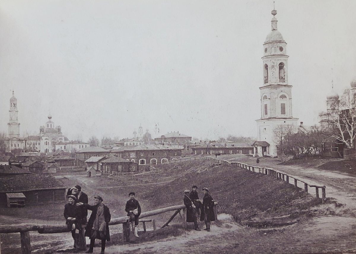 Темников. Собор Спаса Преображения. архивная фотография, собор вдали слева