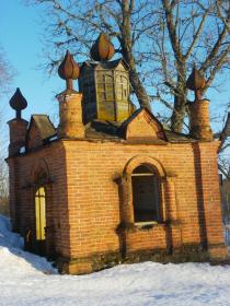 Горка. Часовня Тихвинской иконы Божией Матери в Гусиной Горке