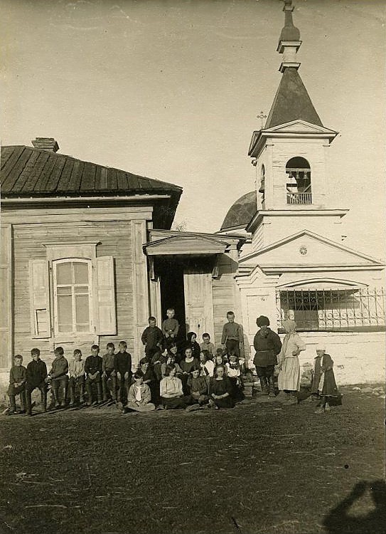 Церковь Николая Чудотворца в Торгашинском, Красноярск (Красноярск, город, Красноярский край). архивная фотография, Фото 1925 года из фондов Красноярского краевого краеведческого музея. Автор Андрей Васильевич Кудрявцев