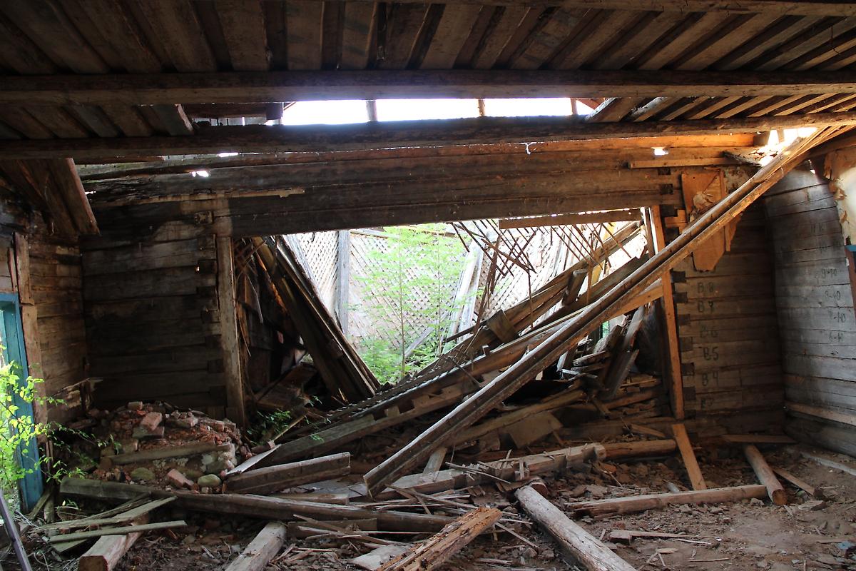 Алтарная часть, интерьер и убранство. Церковь Илии Пророка, Мосеево (Вашкинский район, Вологодская область)