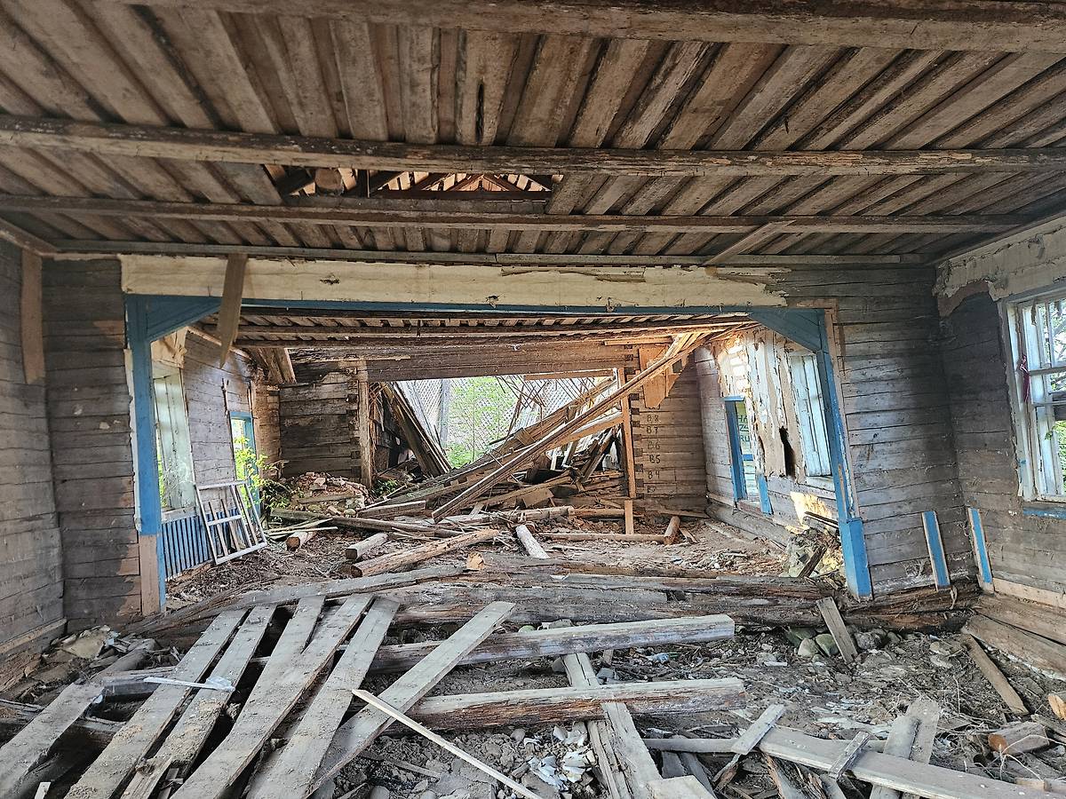 Вид из трапезной в сторону алтаря, интерьер и убранство. Церковь Илии Пророка, Мосеево (Вашкинский район, Вологодская область)