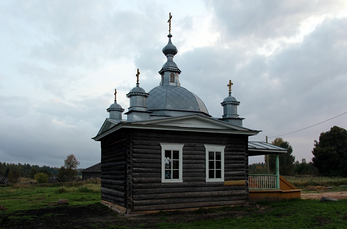 Липовица. Часовня Иоанна Постника. фасады