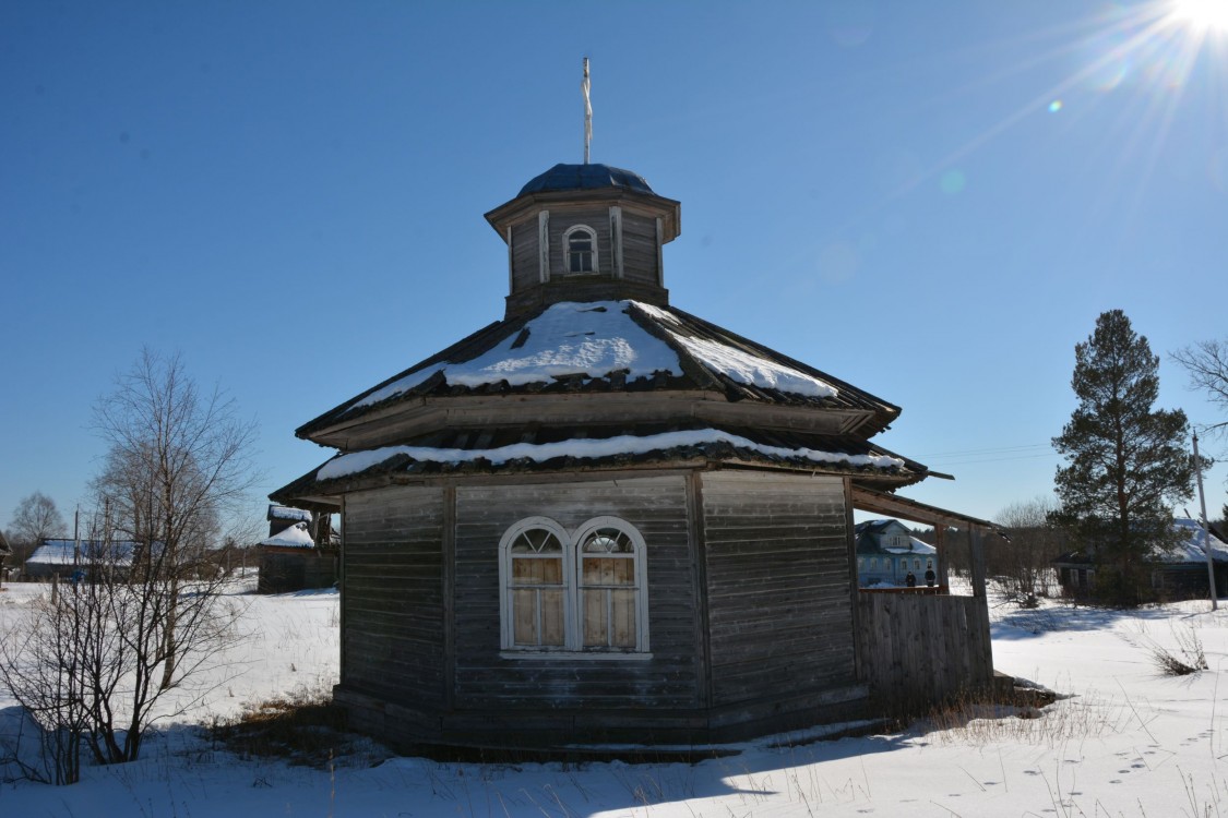 Часовня Тихвинской иконы Божией Матери, Малинник (Сямженский район, Вологодская область). фасады