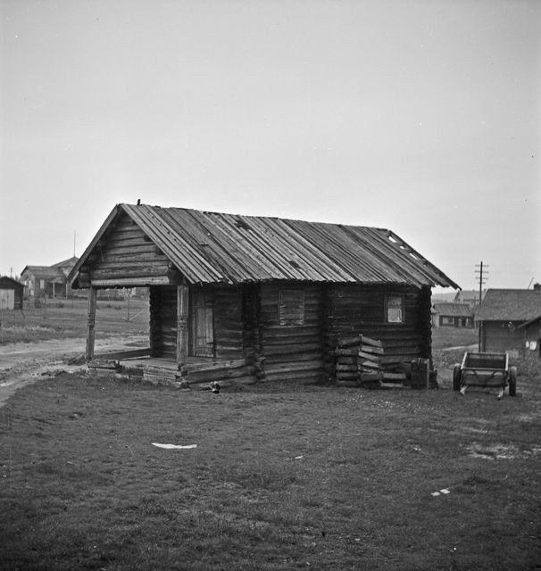 Ювалакша. Часовня Успения Пресвятой Богородицы. архивная фотография, Фото 1943 года с сайта Костомукшской епархии