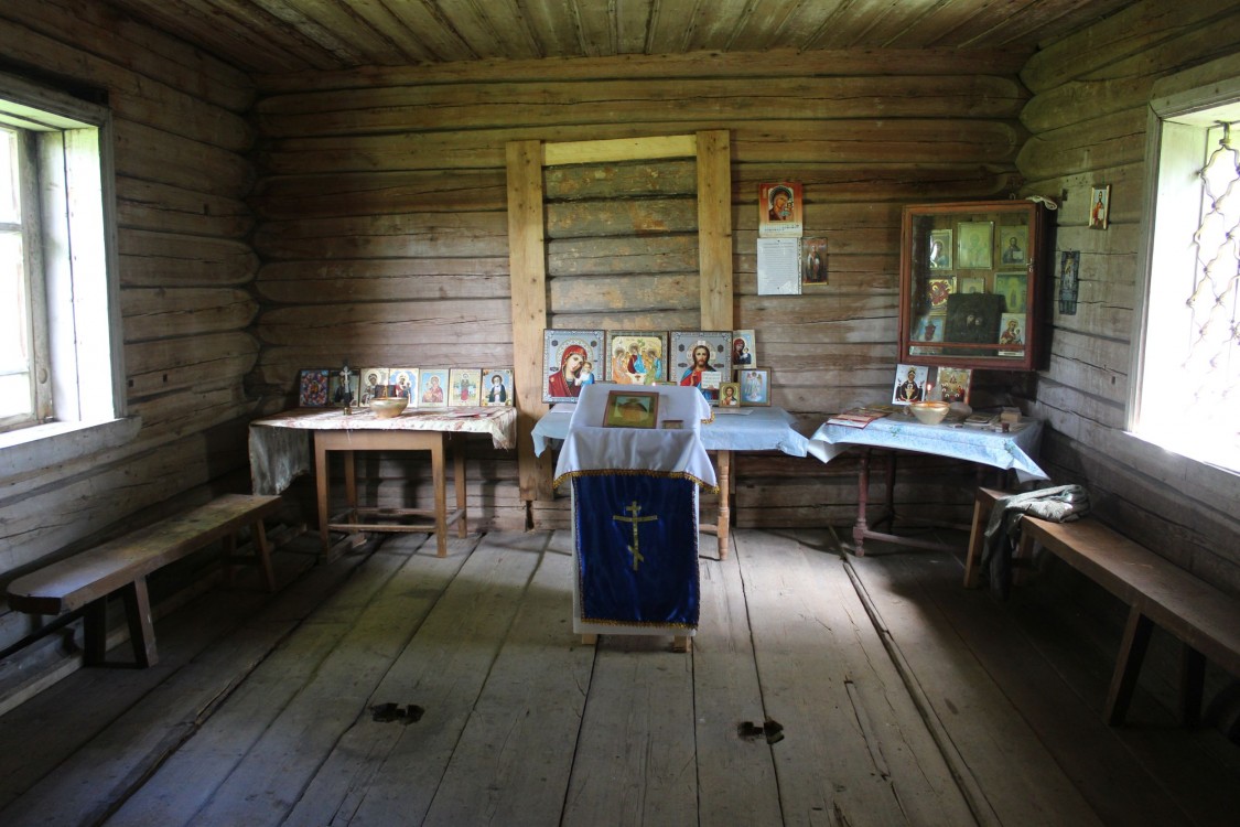 Часовня Илии Пророка, Выставка (Красноборский район, Архангельская область). интерьер и убранство