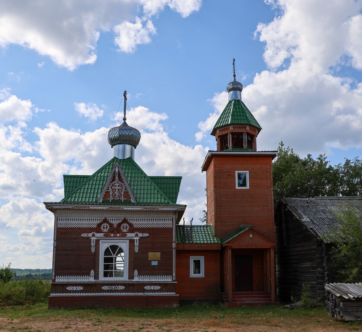 Часовня Прокопия Устьянского, Поречье (Вельский район, Архангельская область). фасады