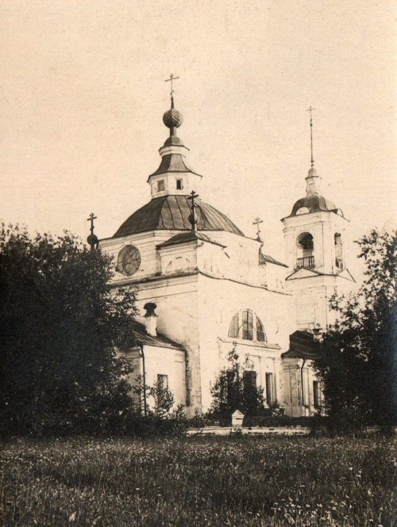 Церковь Рождества Пресвятой Богородицы, Михайловское (Чухломского с/п), урочище (Чухломский район, Костромская область). архивная фотография, Фото 1939 года из фондов Чухломского краеведческого музея им. А.Ф. Писемского. Автор Г.И. Лебедев