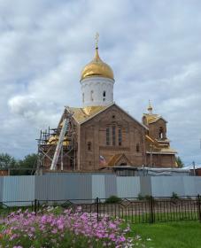 Казачинское. Церковь Троицы Живоначальной (новая)
