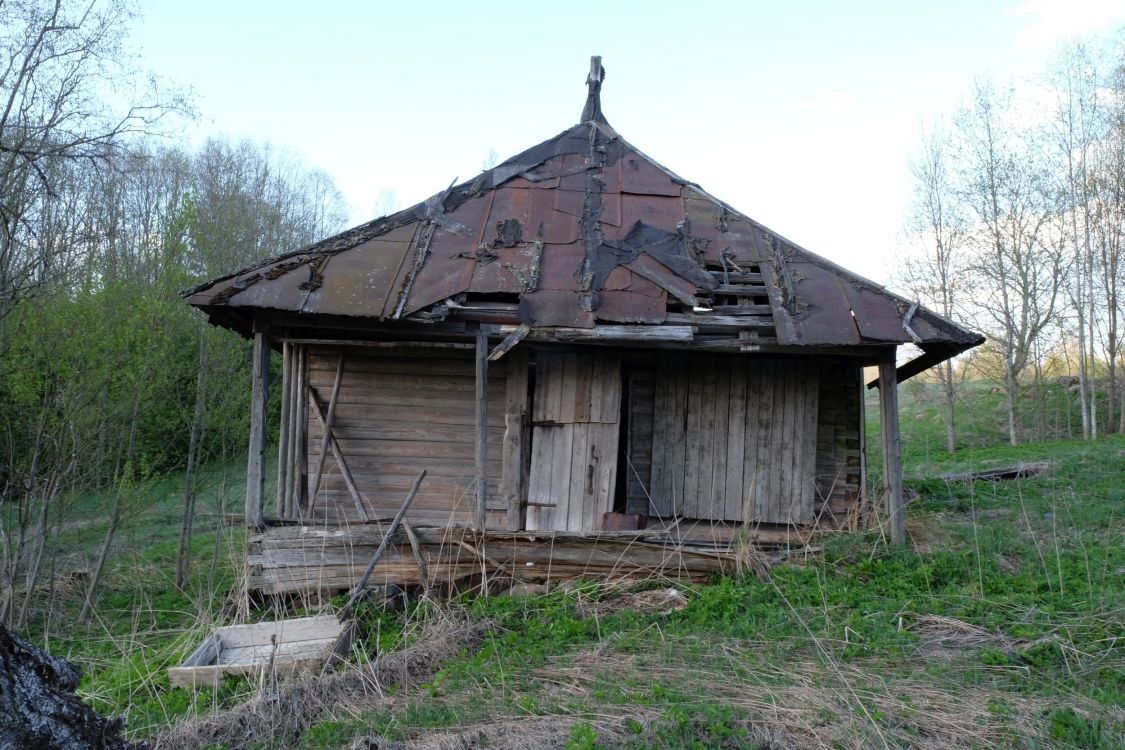 Перегреб. Часовня Петра и Павла. фасады