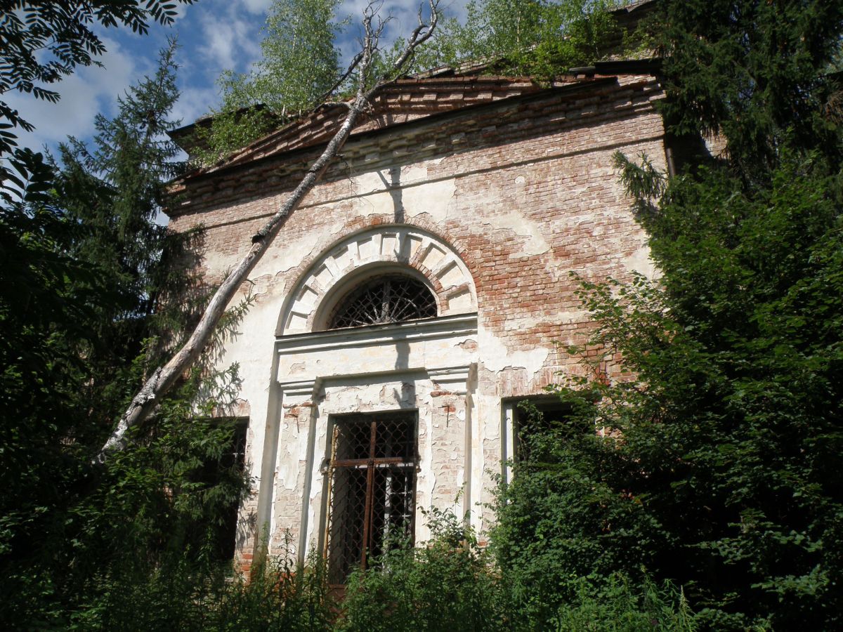 Церковь Рождества Пресвятой Богородицы, Ефремье (Ефремий Ширь) (Парфеньевский район, Костромская область). архитектурные детали