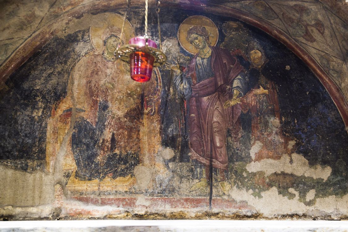 Церковь Успения Пресвятой Богородицы, Пили (Фессалия (Θεσσαλία), Греция). интерьер и убранство, фреска над могилой основателя монастыря севастократора Иоанна I Дуки Комнина