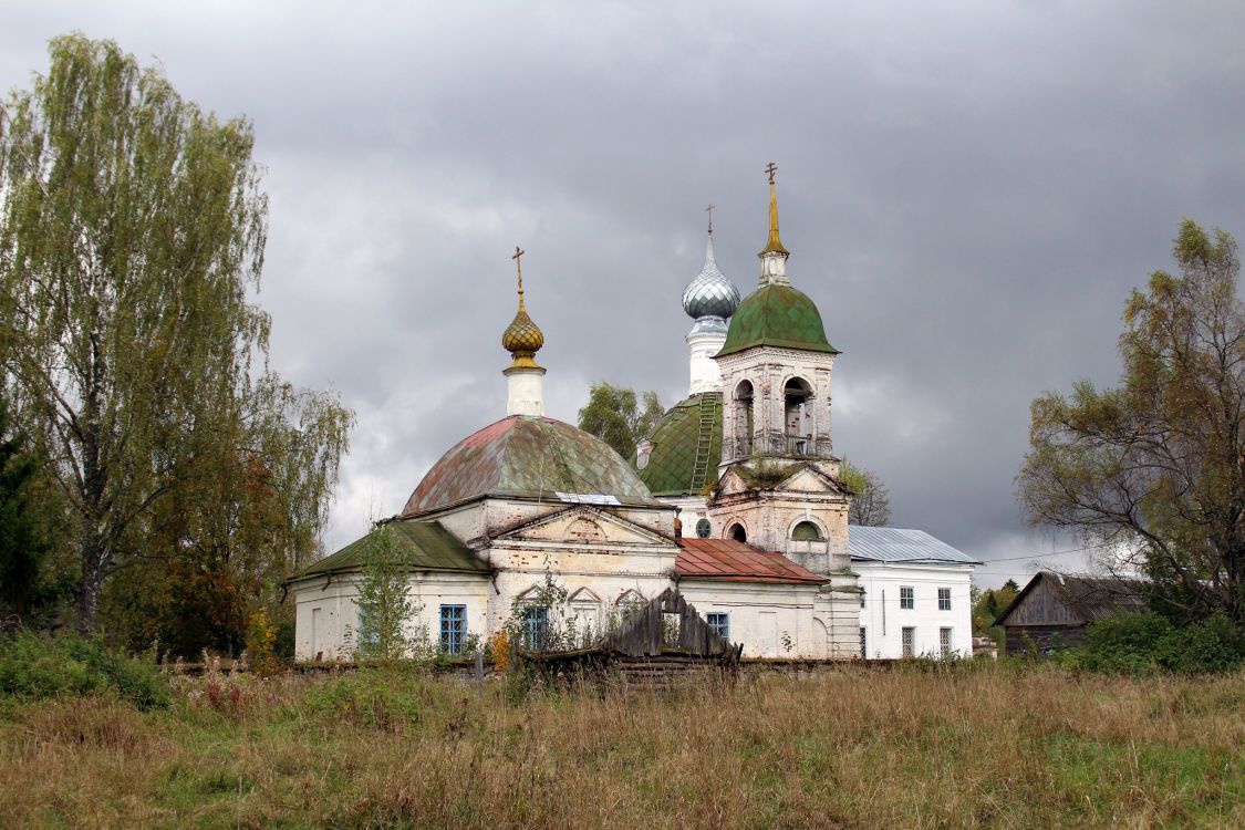 Спас-Бураки (Бураково). Церковь Казанской иконы Божией Матери. общий вид в ландшафте